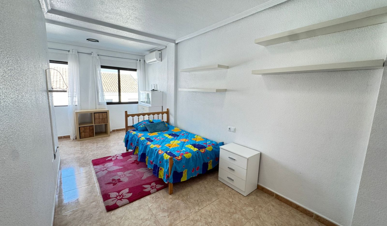 Resale - Town House - San Miguel de Salinas