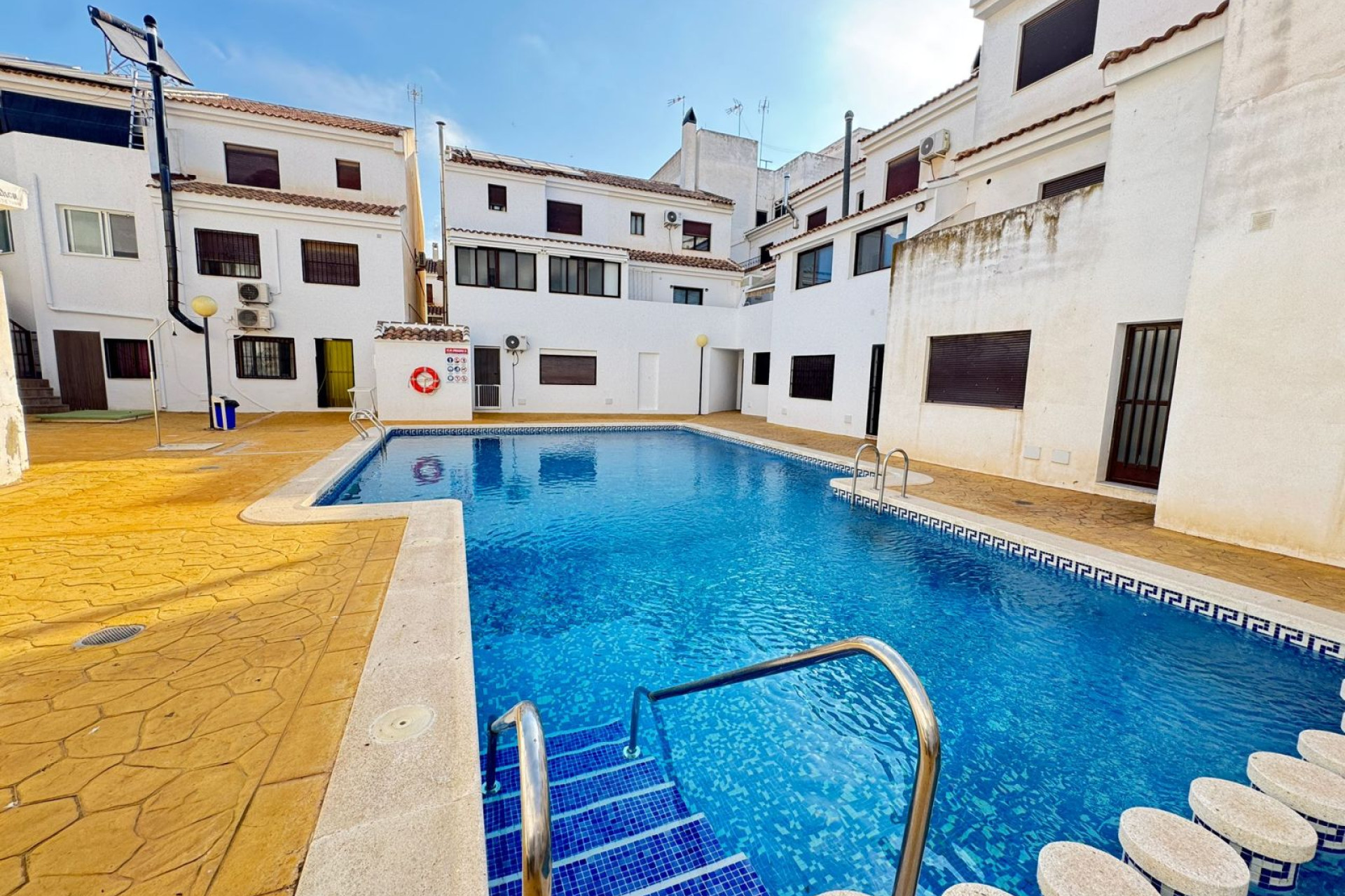 Resale - Town House - San Miguel de Salinas