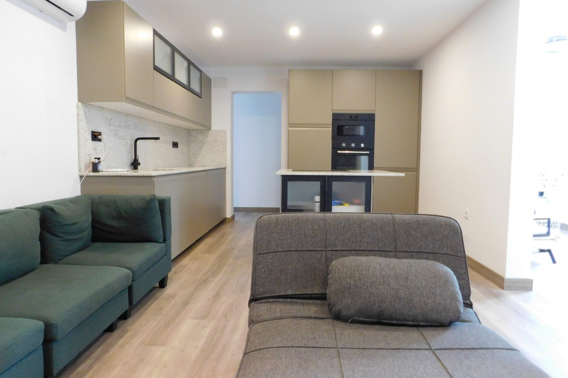 Resale - Town House - San Miguel de Salinas
