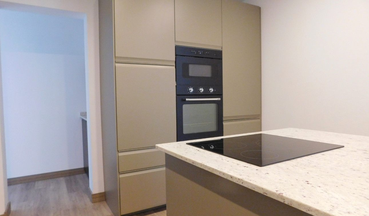 Resale - Town House - San Miguel de Salinas