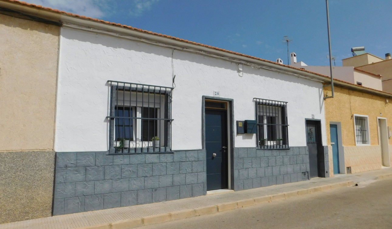 Resale - Town House - San Miguel de Salinas