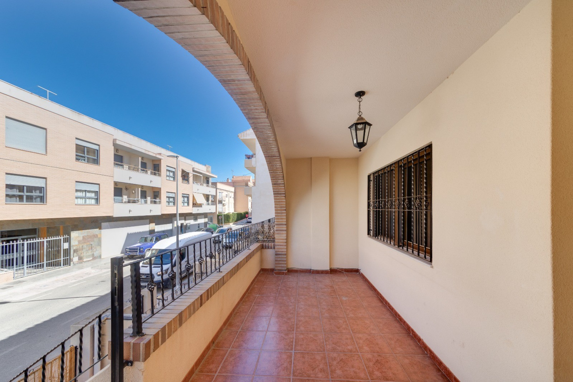 Resale - Town House - San Miguel de Salinas