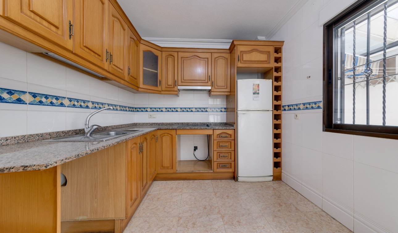 Resale - Town House - San Miguel de Salinas