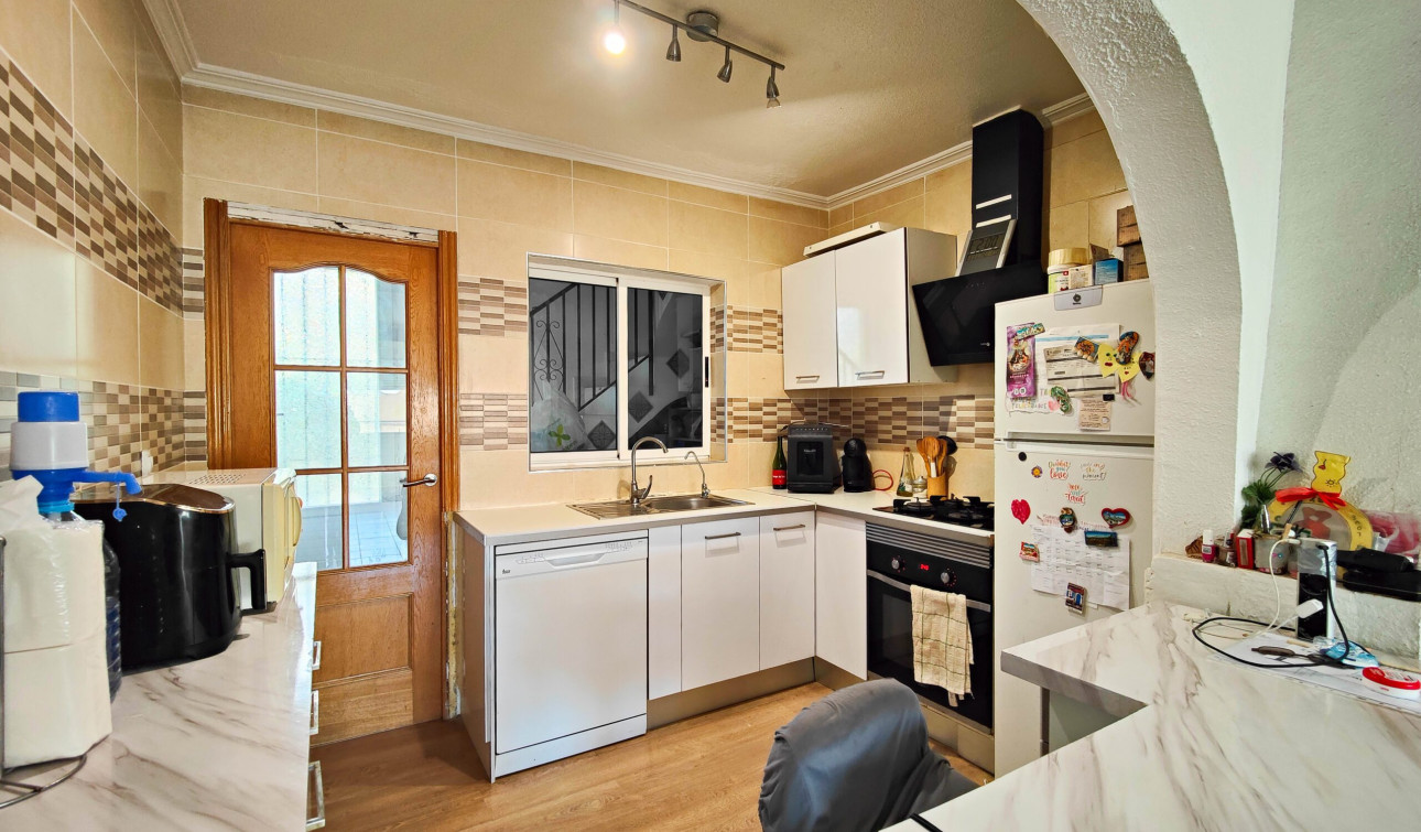 Resale - Town House - San Miguel de Salinas