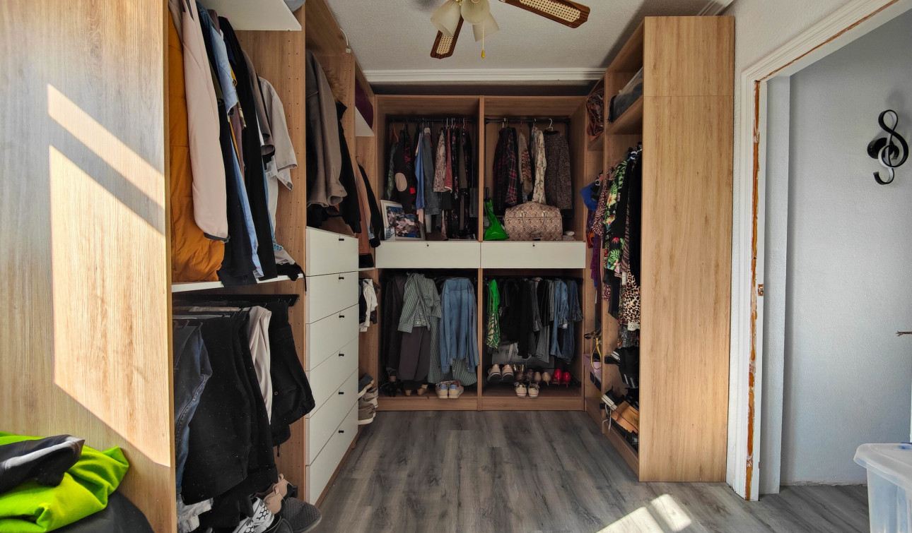 Resale - Town House - San Miguel de Salinas