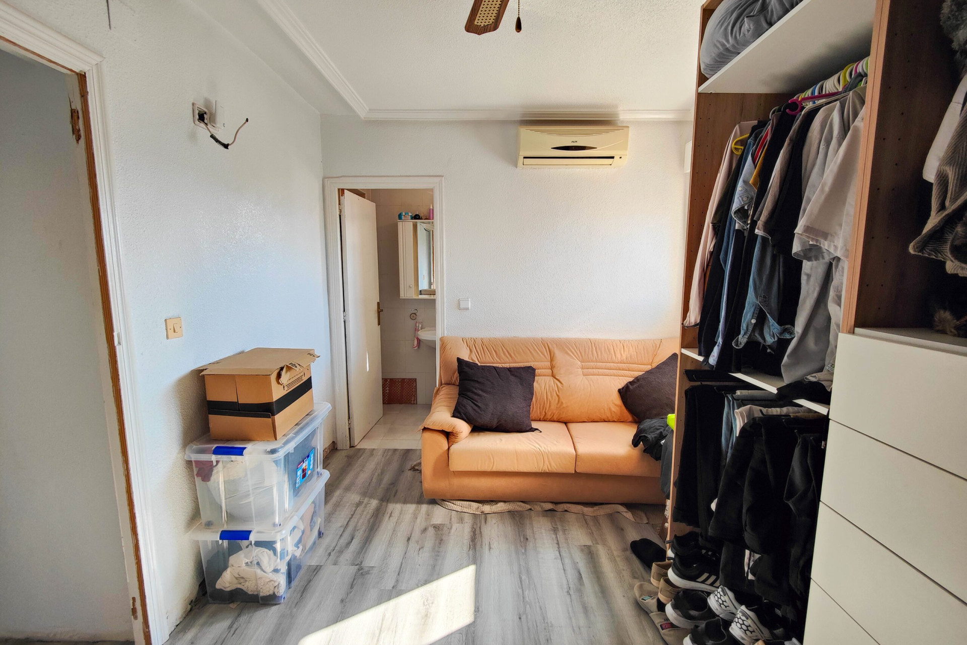 Resale - Town House - San Miguel de Salinas