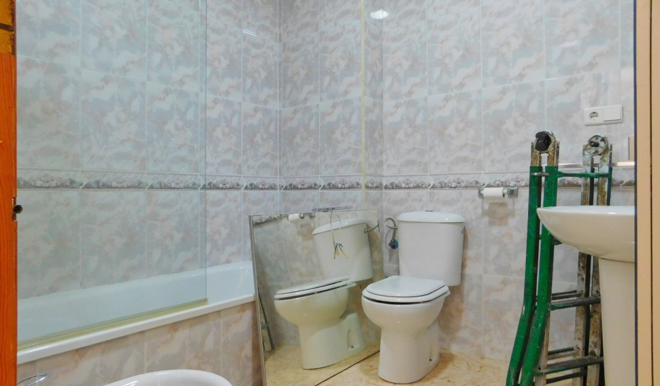 Resale - Town House - Torremendo