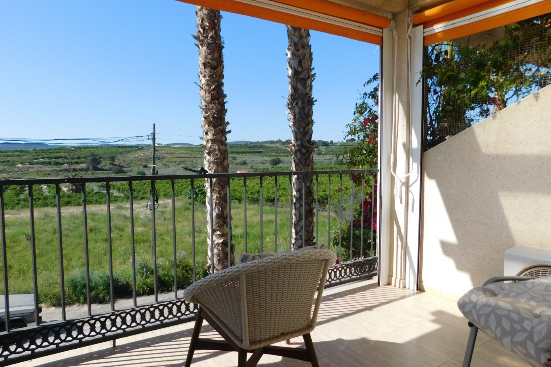 Resale - Town House - Torremendo