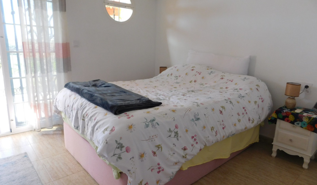 Resale - Town House - Torremendo