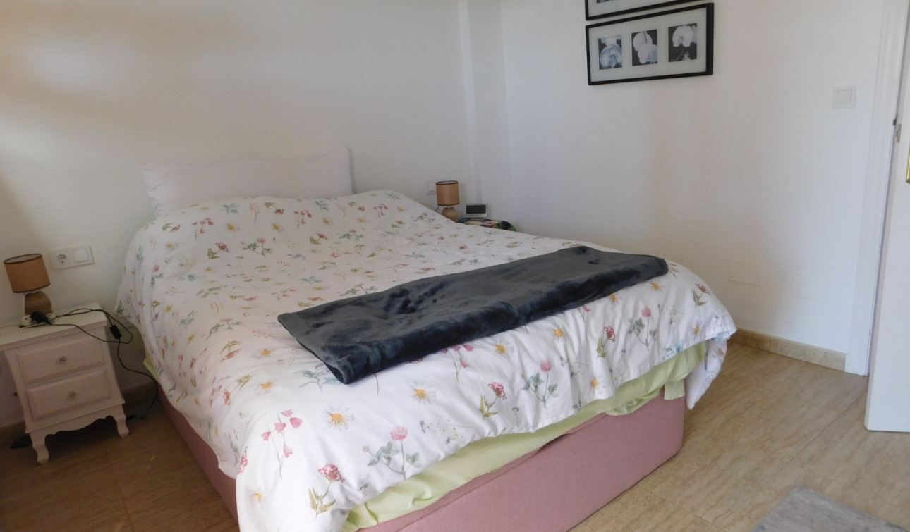 Resale - Town House - Torremendo