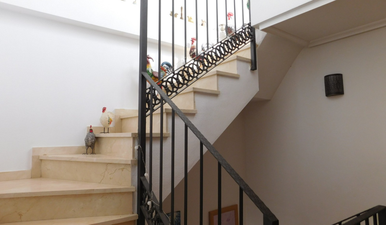 Resale - Town House - Torremendo