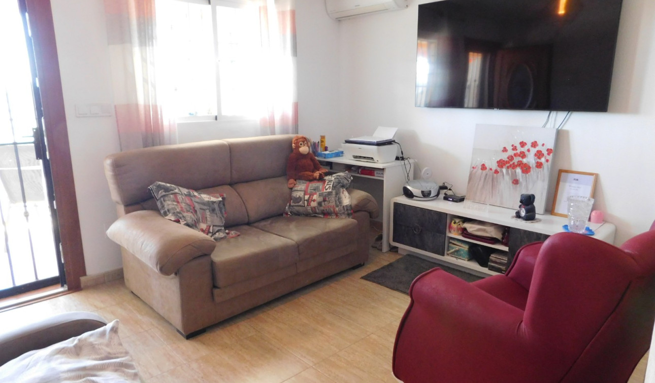 Resale - Town House - Torremendo