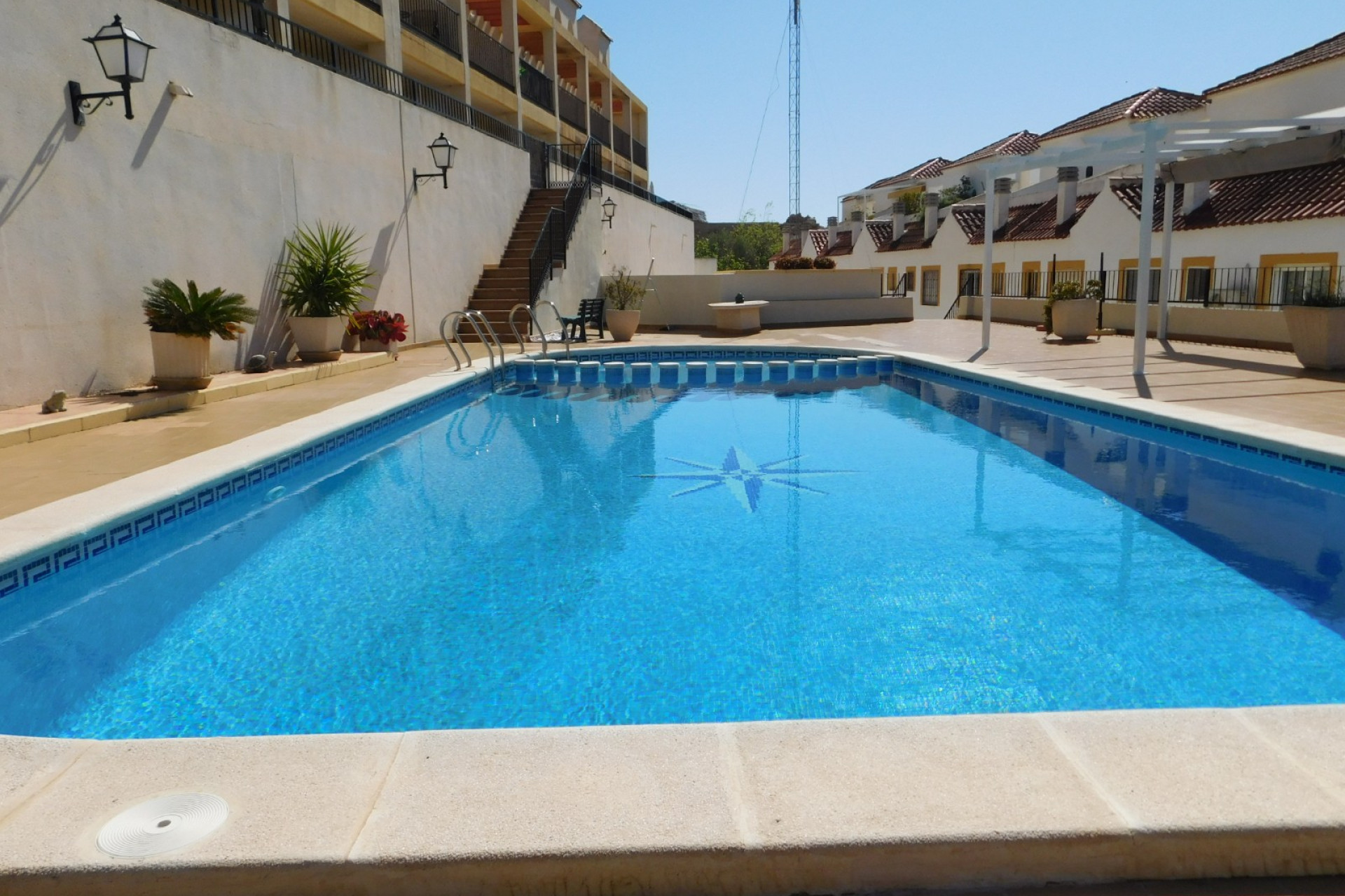 Resale - Town House - Torremendo