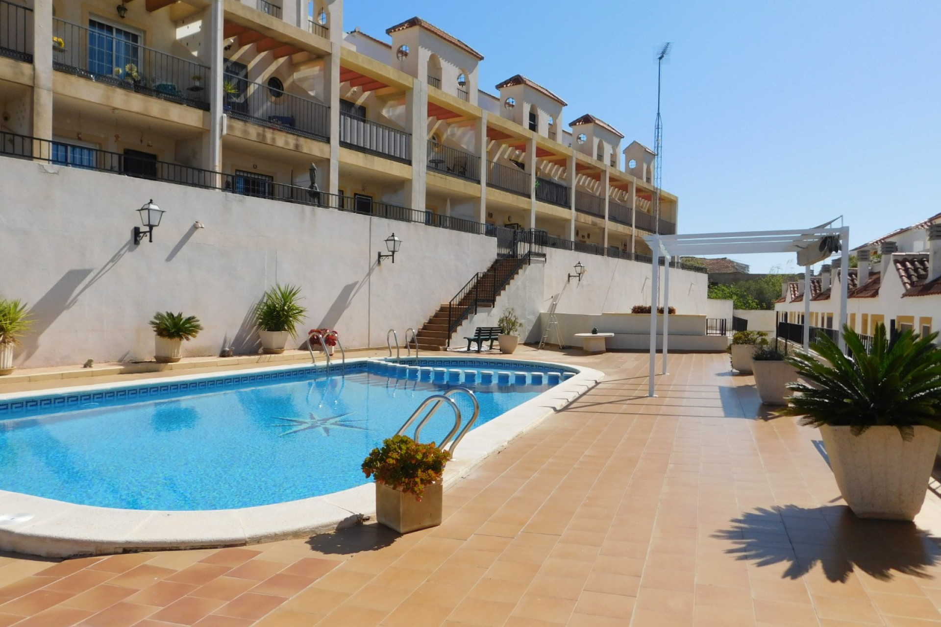Resale - Town House - Torremendo