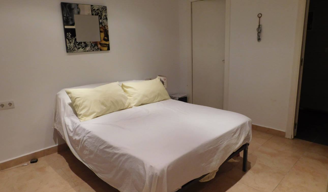 Resale - Town House - Torremendo