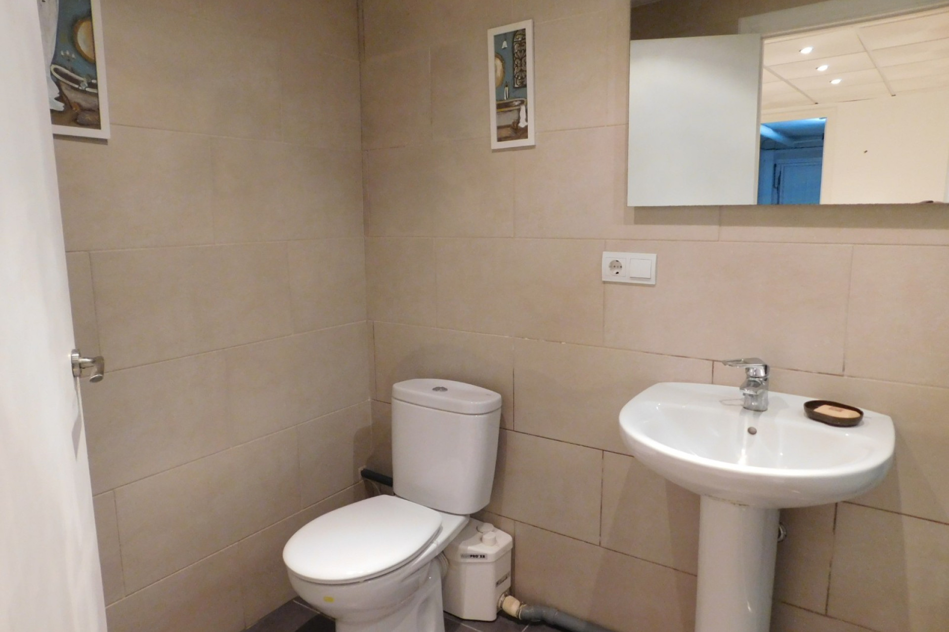 Resale - Town House - Torremendo