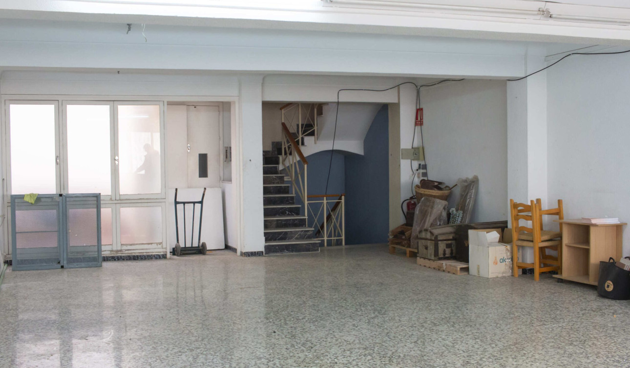 Resale - Town House - Torrevieja - Centro