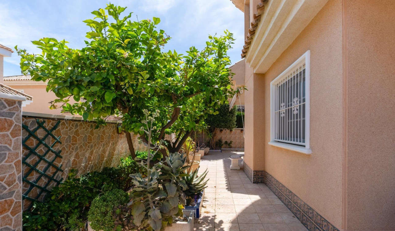 Resale - Town House - Torrevieja - Los Balcones - Los Altos del Edén