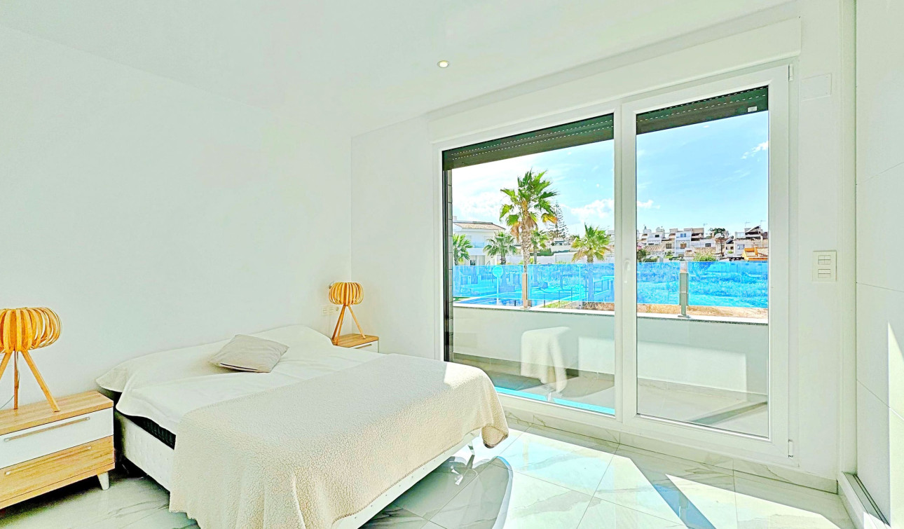 Resale - Town House - Torrevieja - Los Balcones