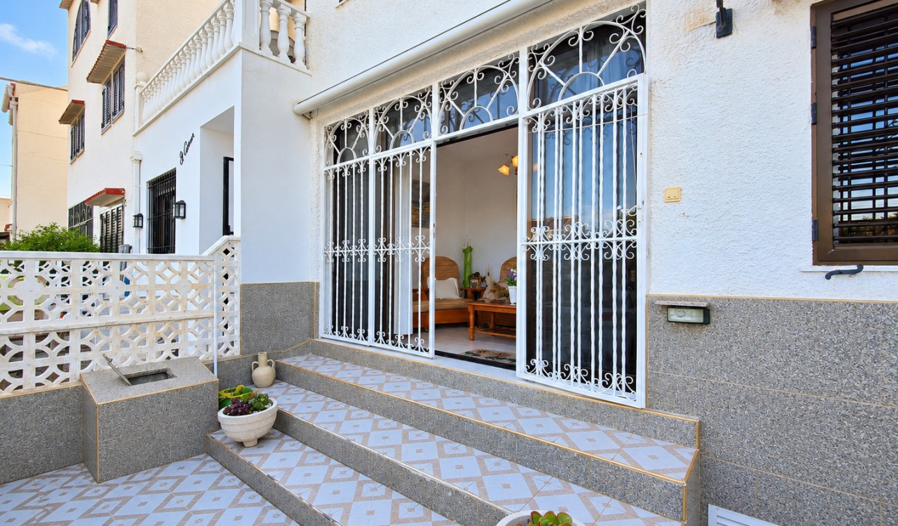 Resale - Town House - Torrevieja - Nueva Torrevieja
