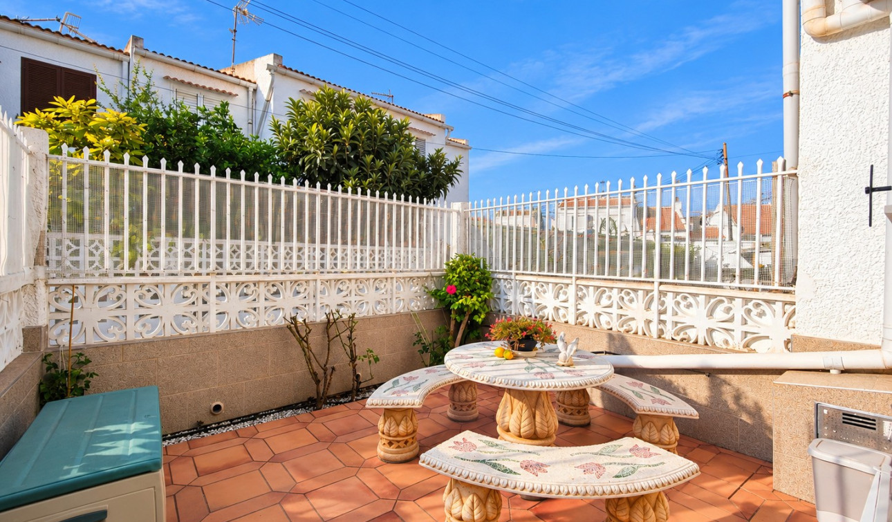 Resale - Town House - Torrevieja - Nueva Torrevieja