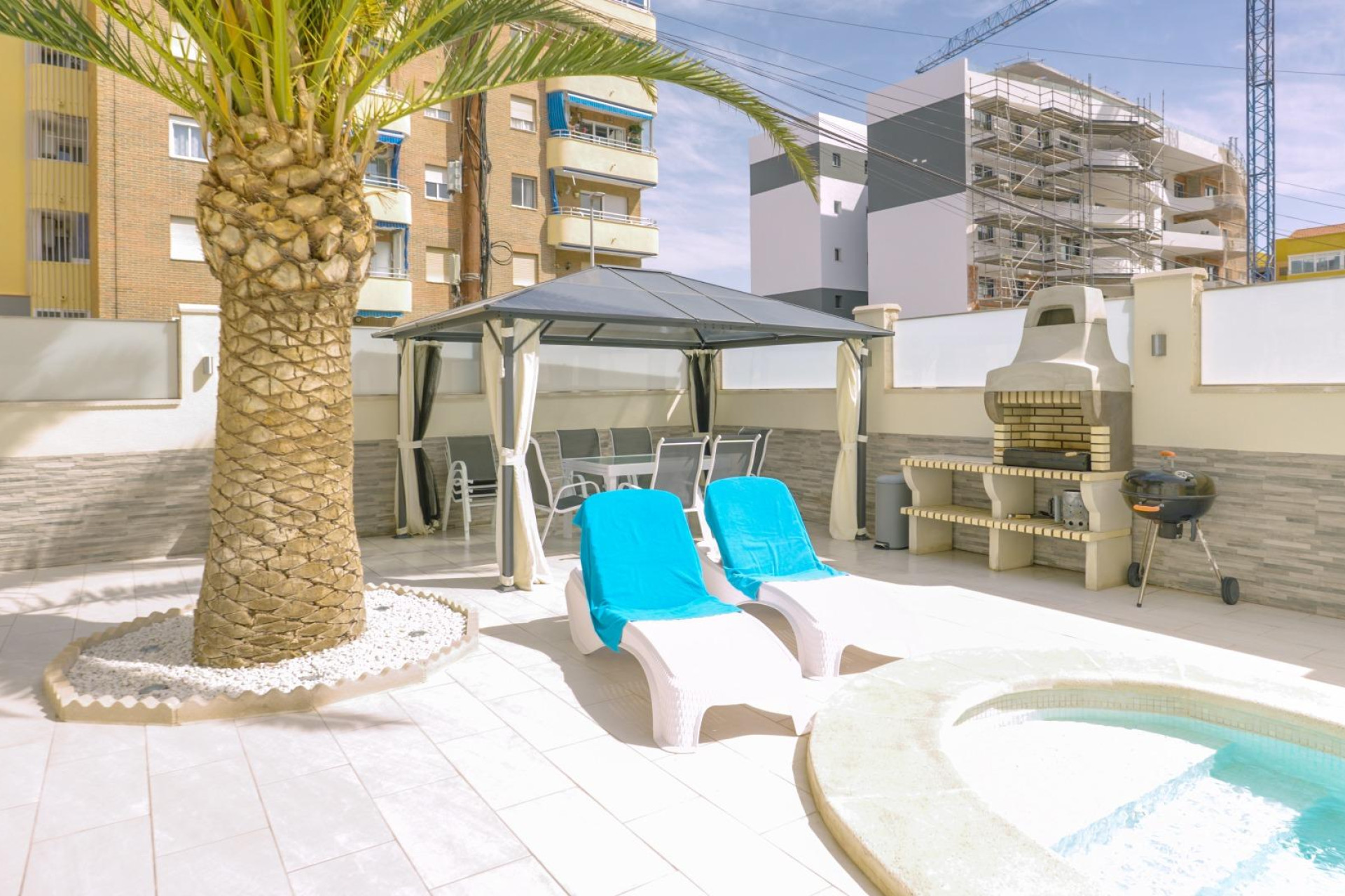 Resale - Town House - Torrevieja - Punta prima