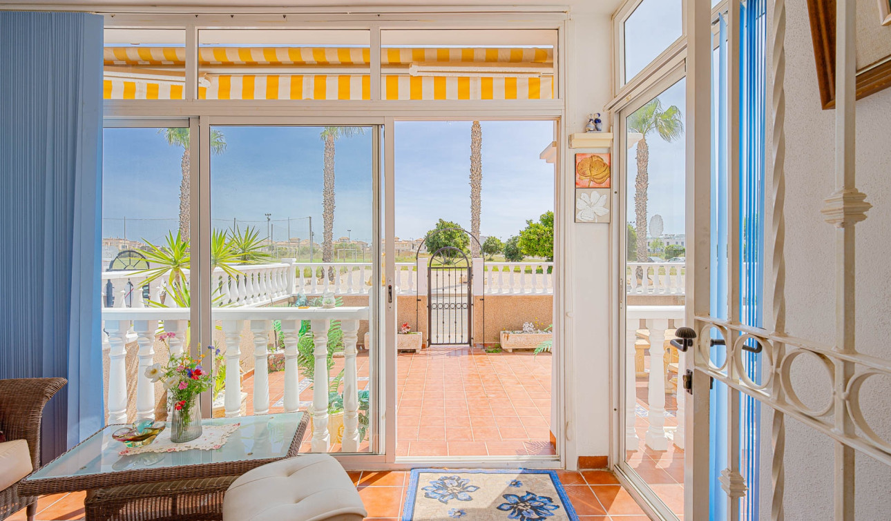 Resale - Town House - Torrevieja - Punta Prima