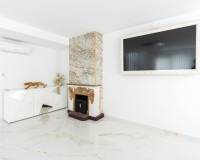 Resale - Town House - Torrevieja - Punta prima