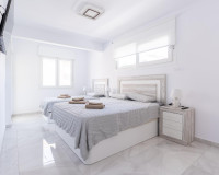 Resale - Town House - Torrevieja - Punta prima