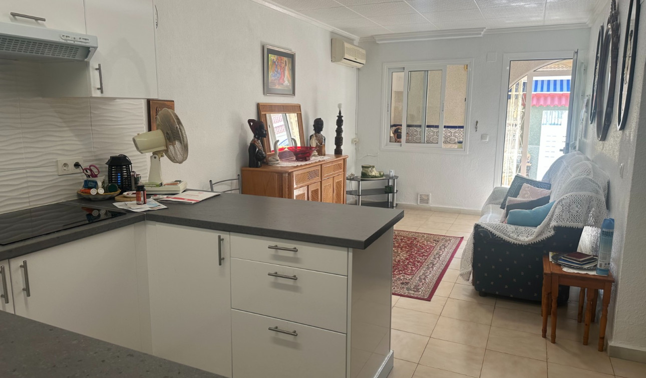 Resale - Town House - Torrevieja - San Luis, Torrevieja