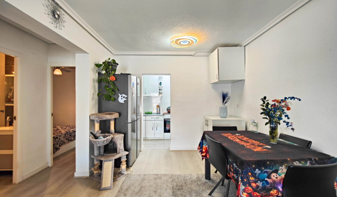 Resale - Town House - Torrevieja - Torreta - Salado