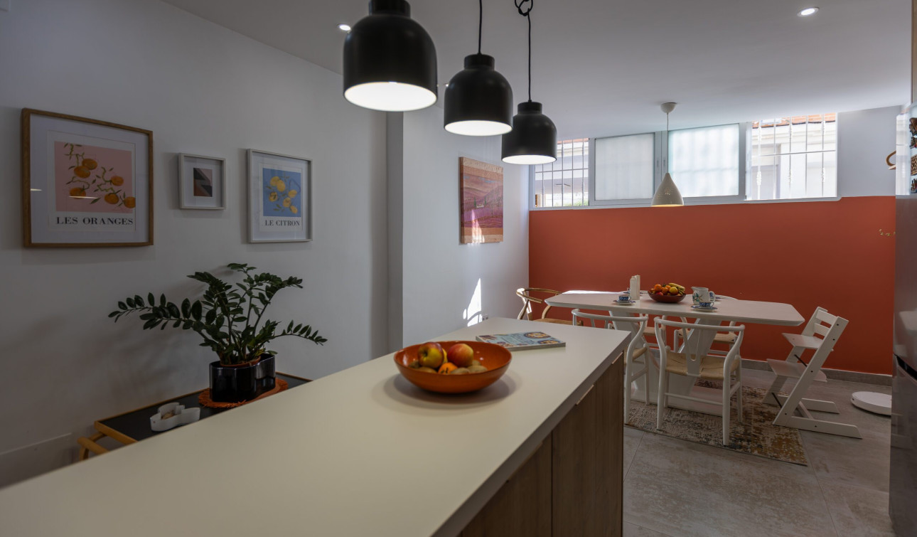 Resale - Town House - Torrevieja