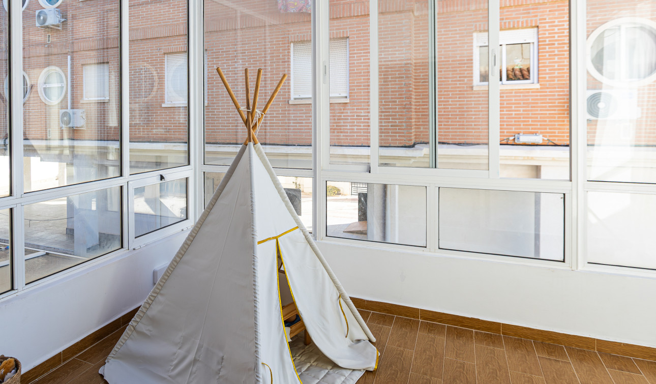 Resale - Town House - Torrevieja