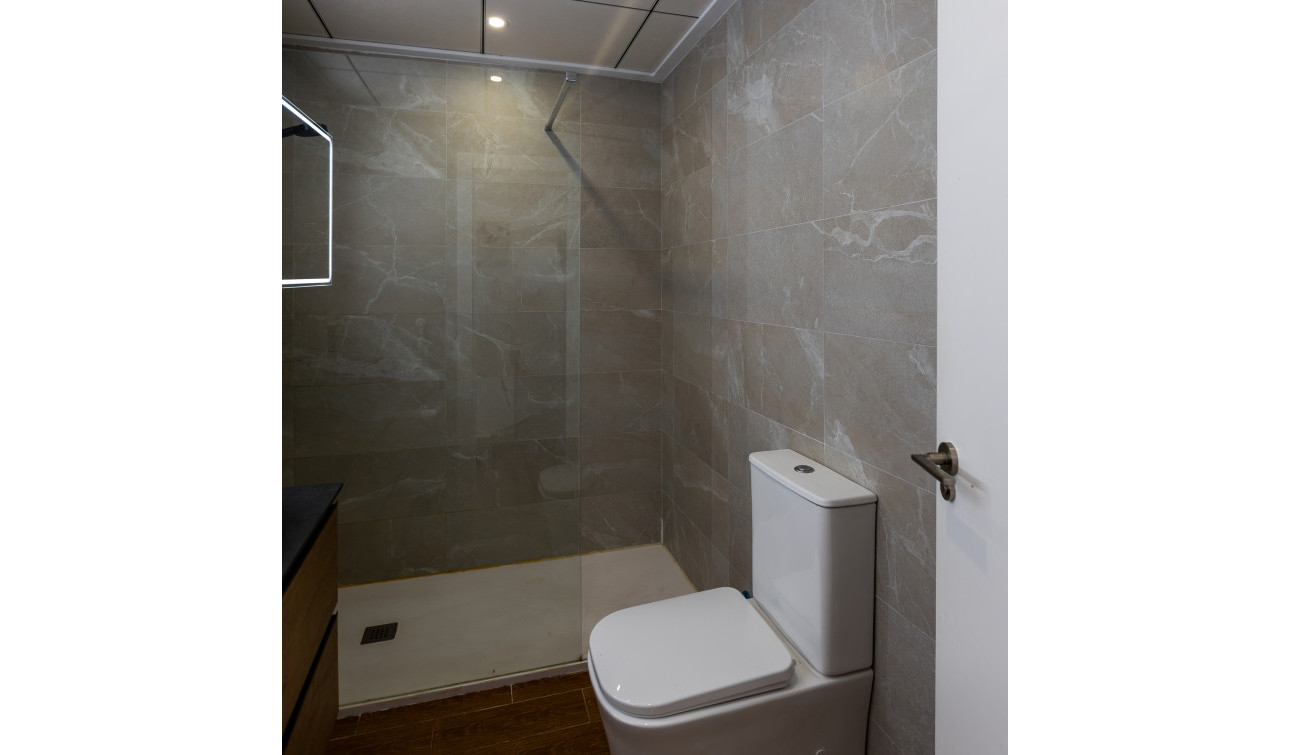 Resale - Town House - Torrevieja