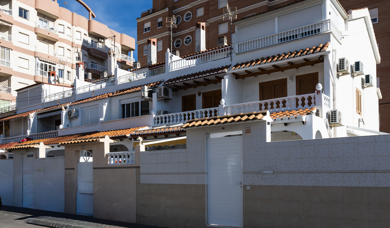 Resale - Town House - Torrevieja