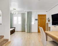 Resale - Town House - Torrevieja