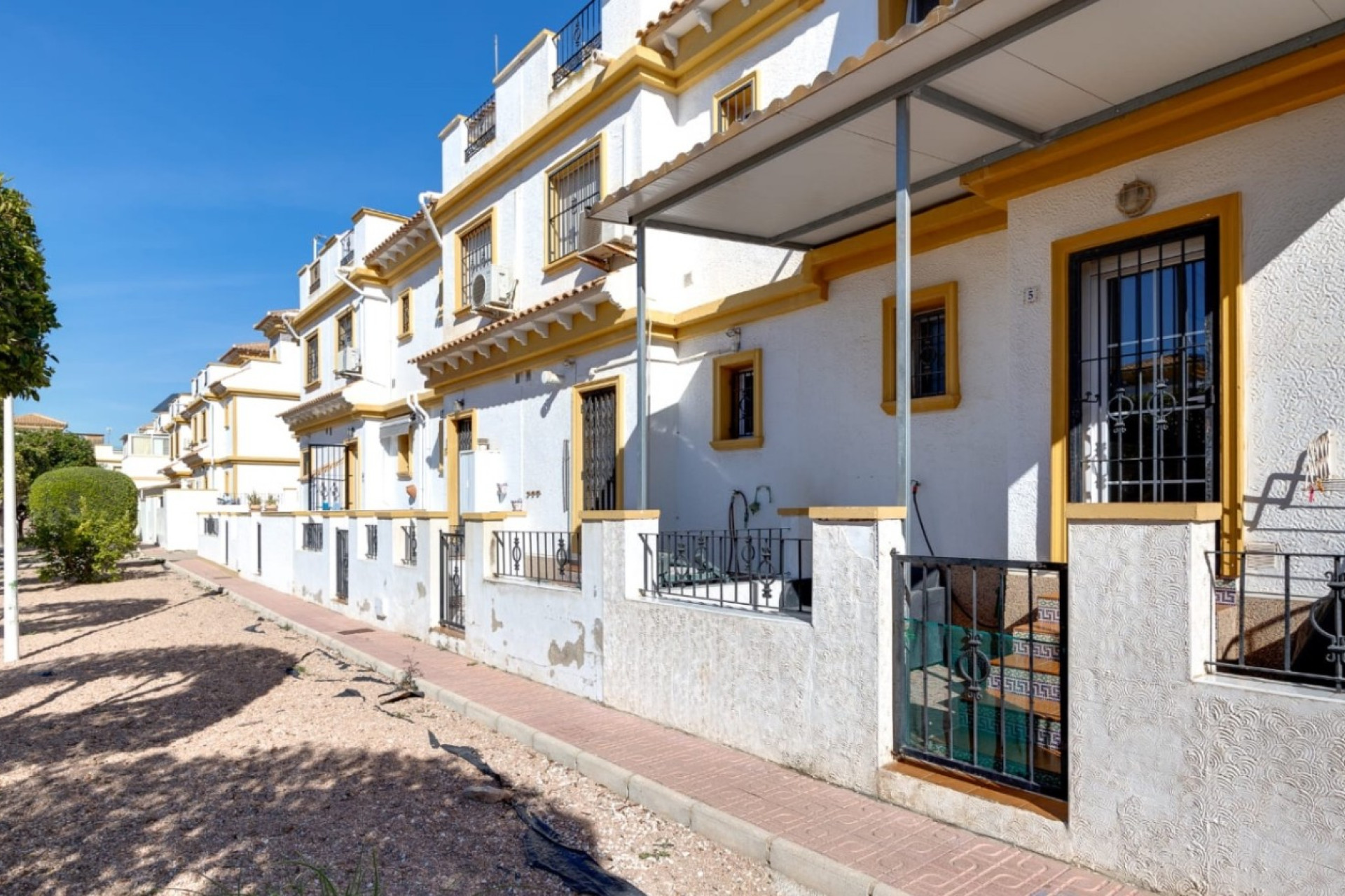 Resale - Town House - Torrevieja