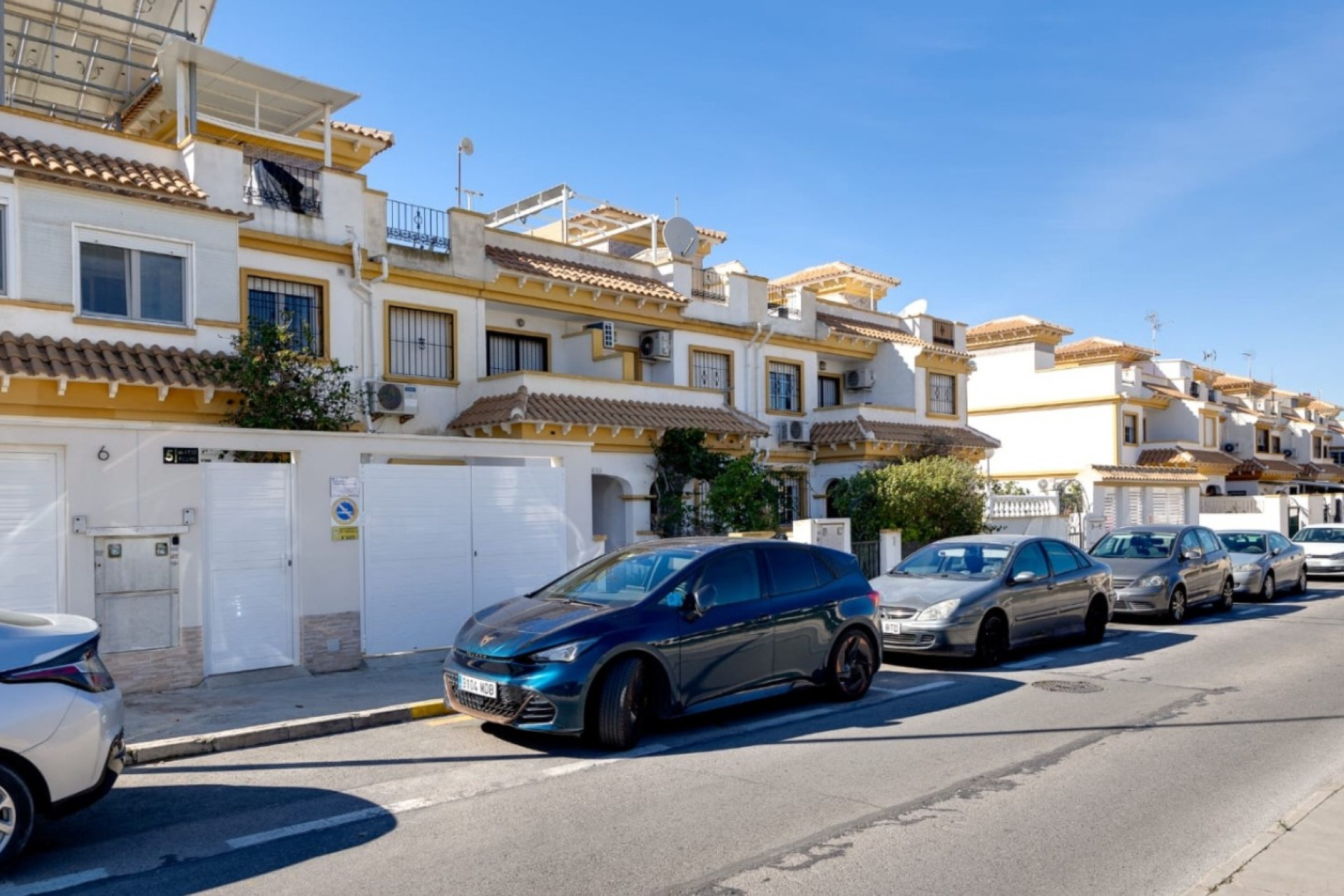 Resale - Town House - Torrevieja