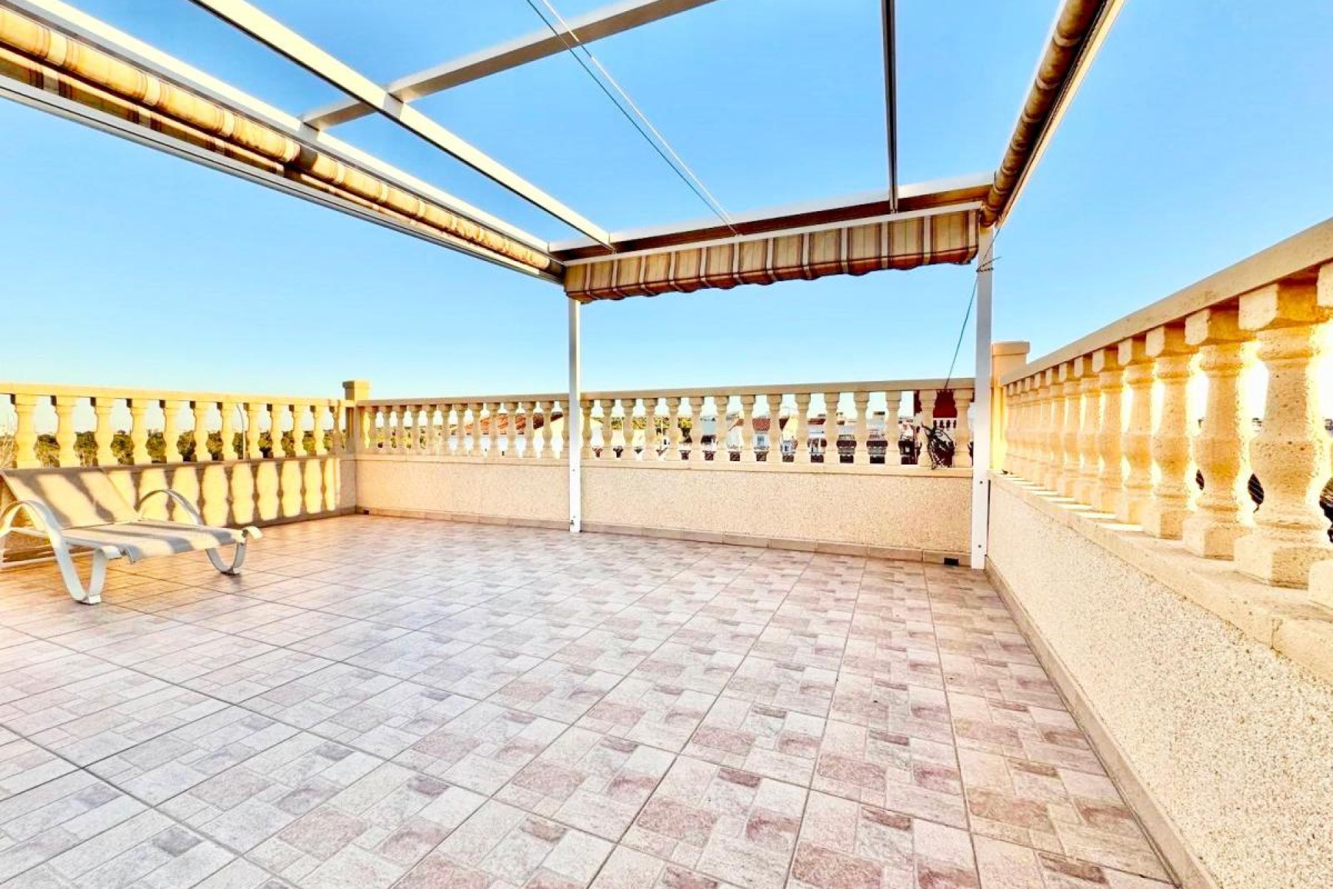 Resale - Town House - Torrevieja