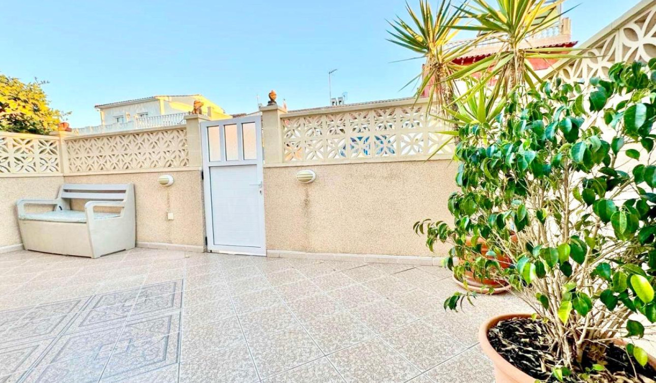 Resale - Town House - Torrevieja