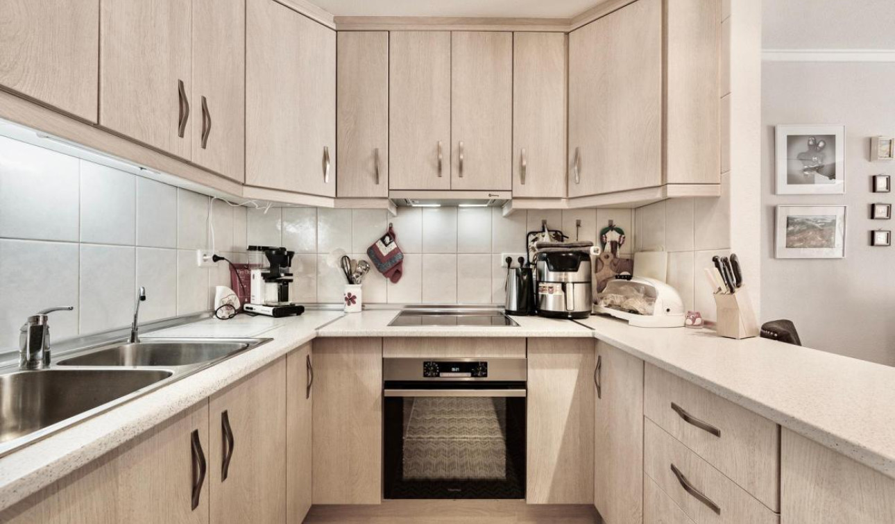Resale - Town House - Torrevieja