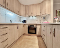 Resale - Town House - Torrevieja