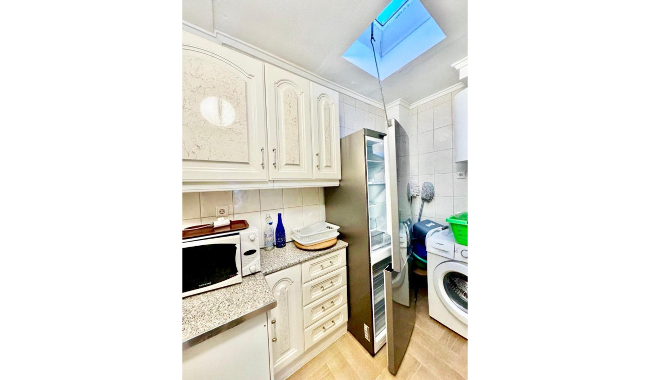 Resale - Town House - Torrevieja