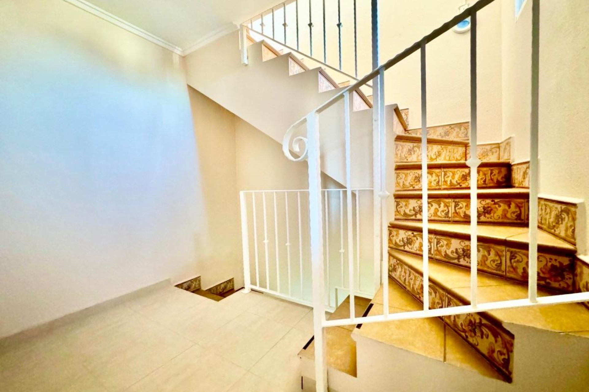 Resale - Town House - Torrevieja