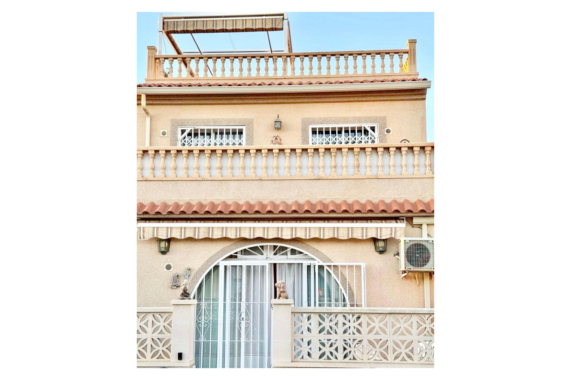 Resale - Town House - Torrevieja