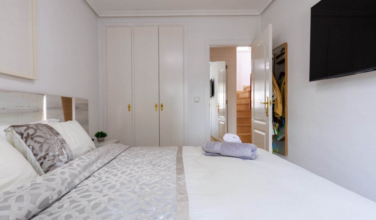 Resale - Town House - Villamartín - Los Dolses