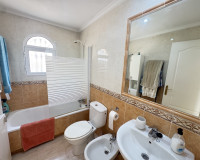 Resale - Town House - Villamartín