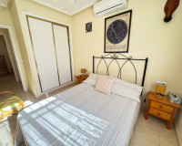 Resale - Town House - Villamartín