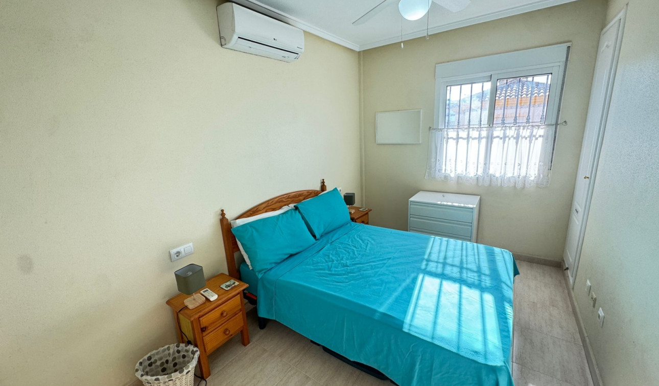 Resale - Town House - Villamartín