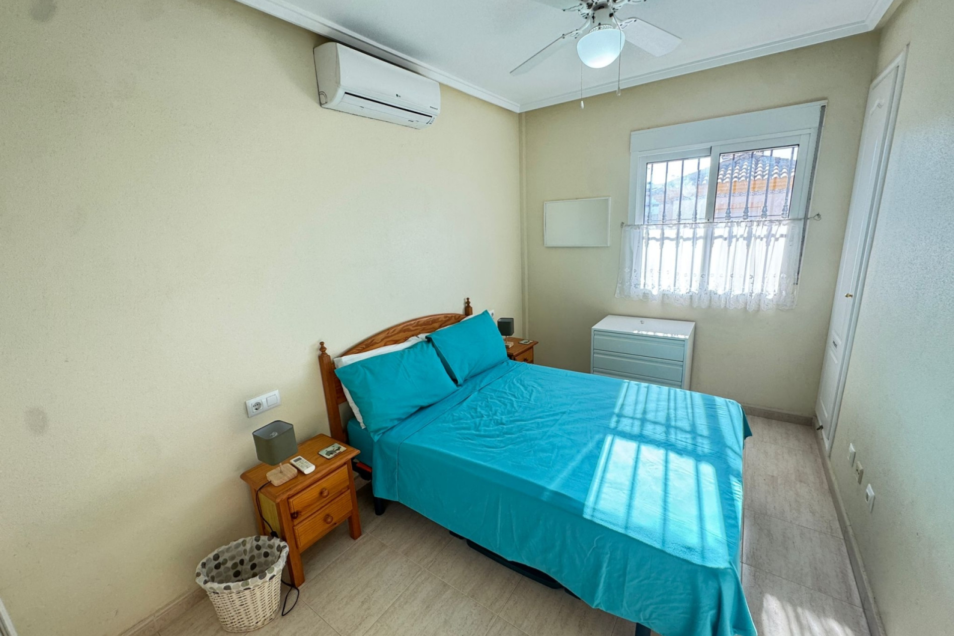 Resale - Town House - Villamartín